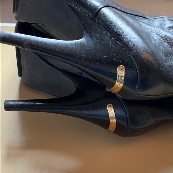 Michael Kors Knee high black boots - Picture 2 of 5